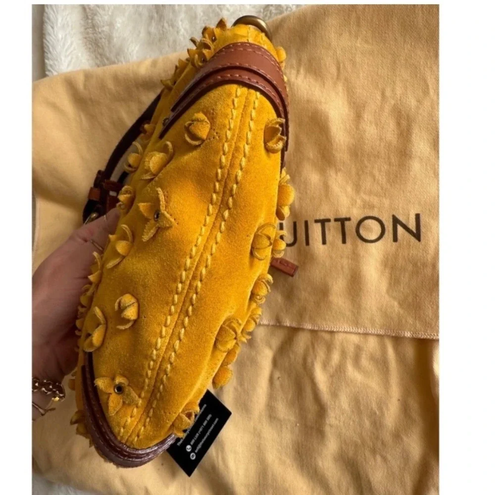 NWT Louis Vuitton Onatah Fleurs GM Limited Edition Bag Size OS Rare